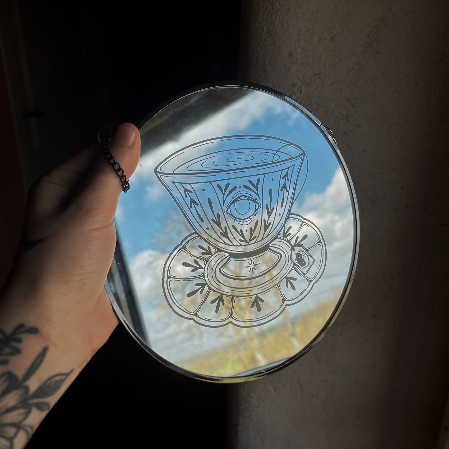 Miroir gravé - Tasse de thé