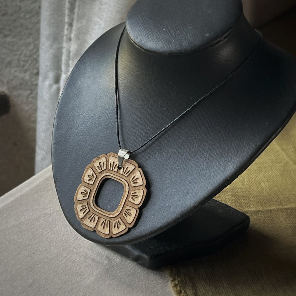 Pendentif - Soleil fleuri