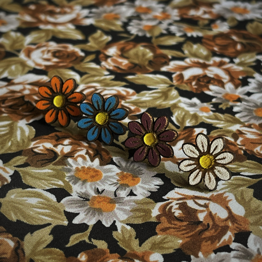 Boucles d’oreilles puces - Marguerites colorées 
