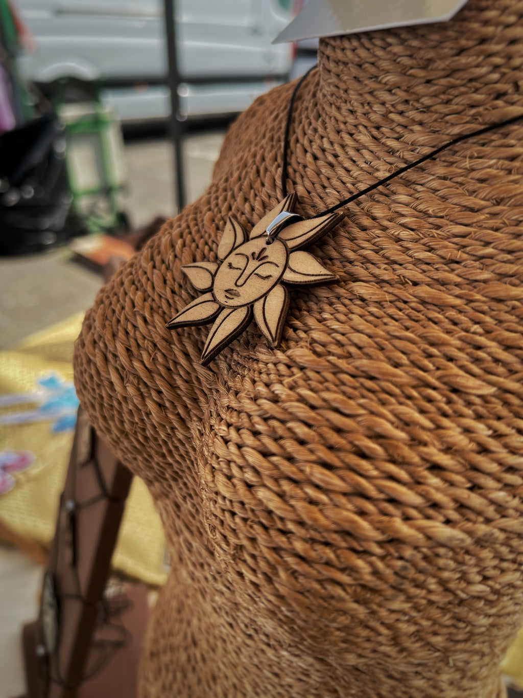 Pendentif - Soleil endormi