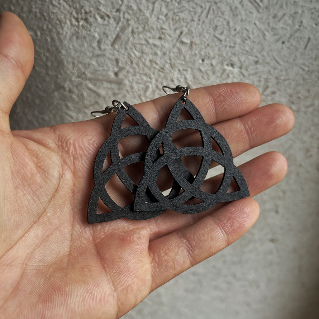 Boucles d’oreilles pendantes - Triquetra