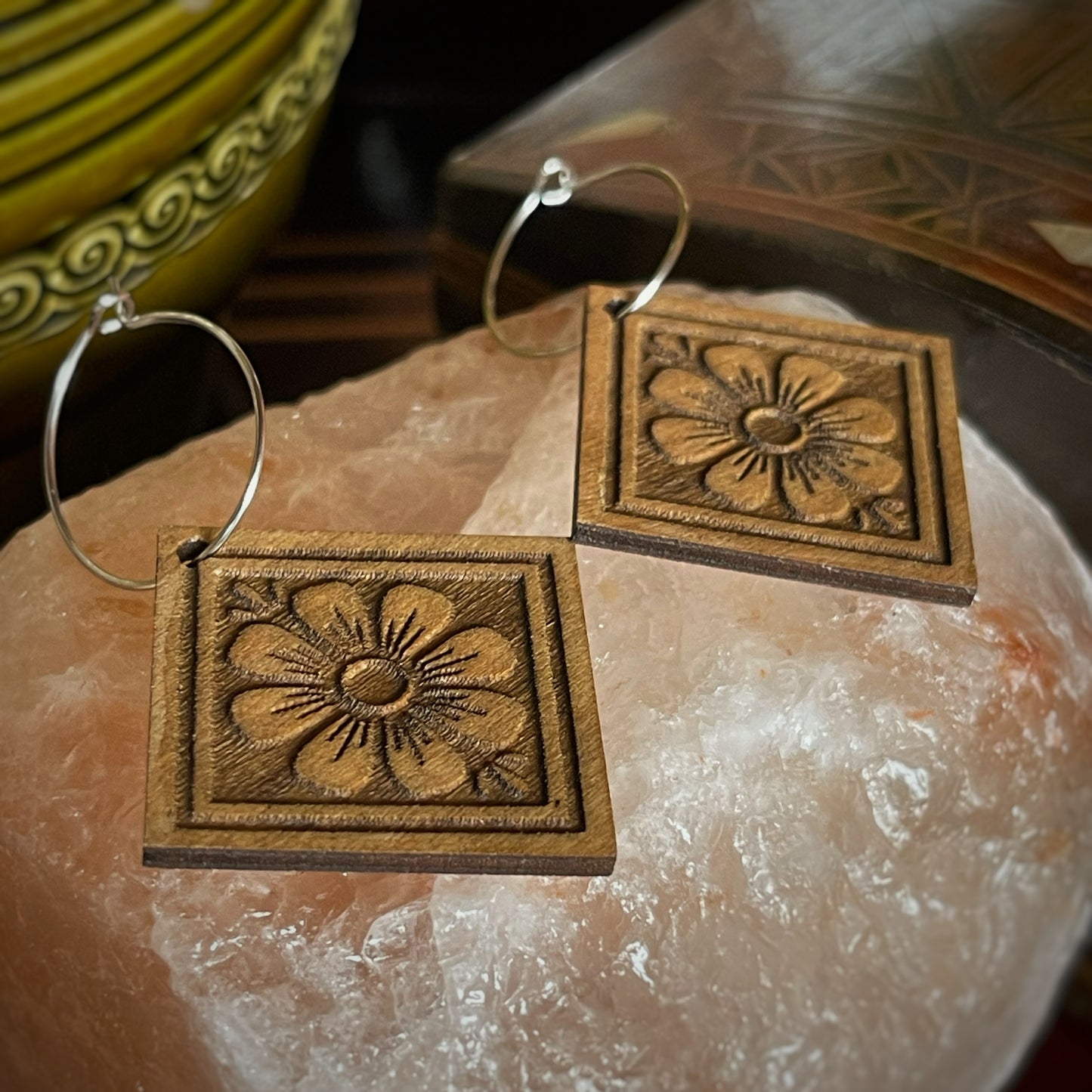 Boucles d’oreilles pendantes - Fleurs vintages